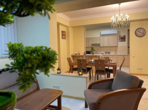 Yerevan House apartment 17